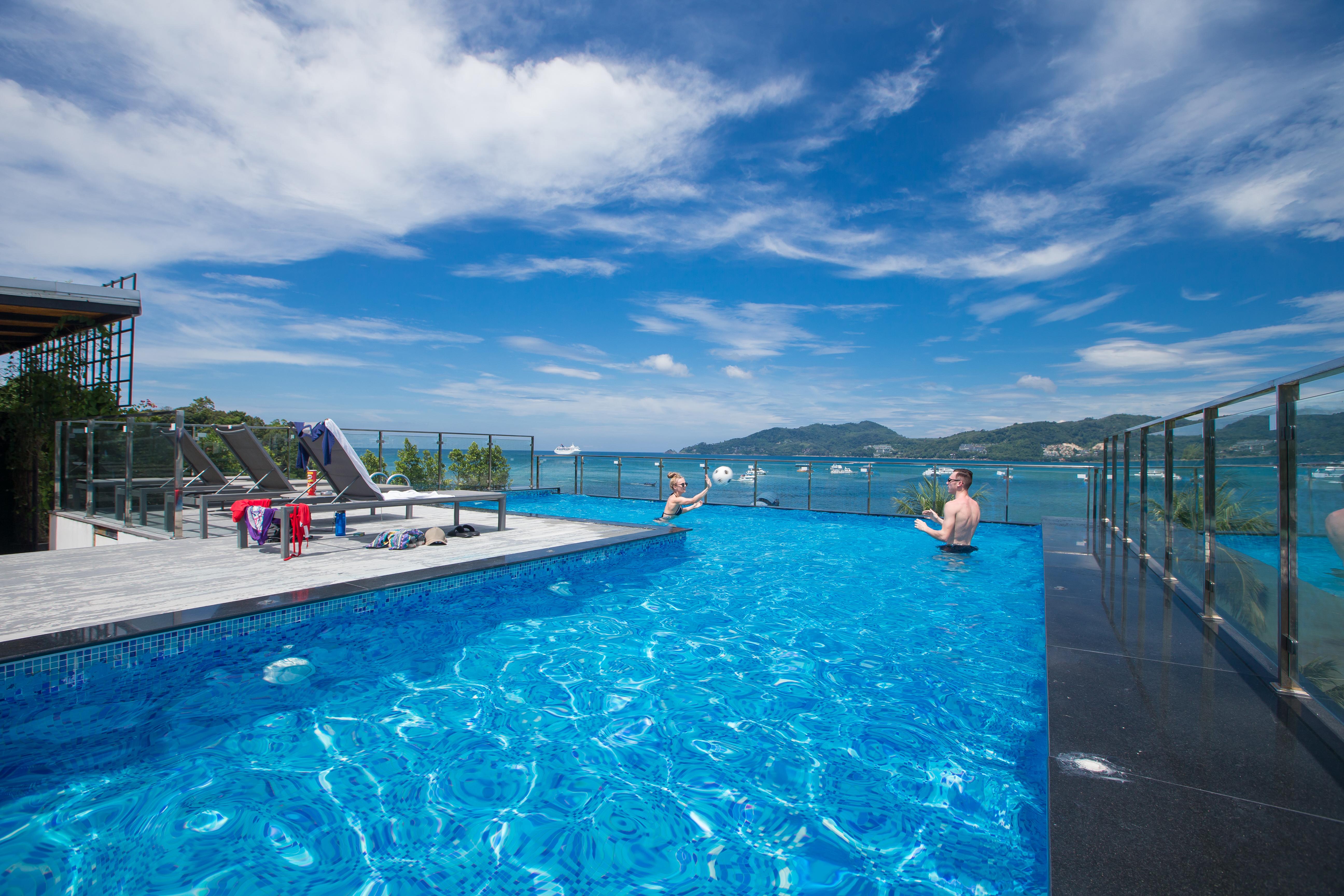 Patong Signature Boutique Hotel Экстерьер фото
