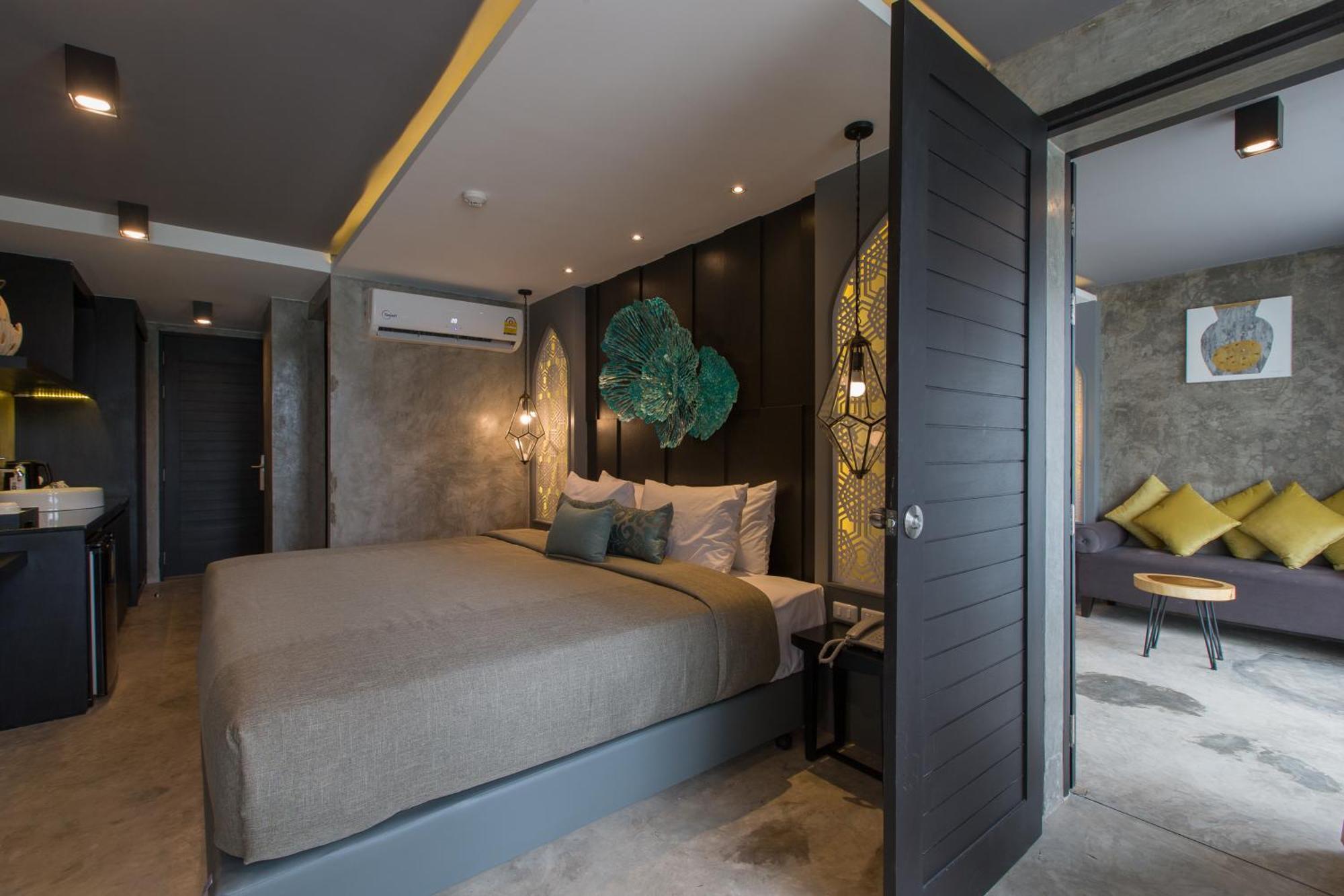 Patong Signature Boutique Hotel Номер фото